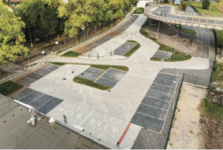 Jen pár kroků od poděbradské kolonády vzniklo nové praktické parkoviště Jen pár kroků od poděbradské kolonády vzniklo nové praktické parkoviště